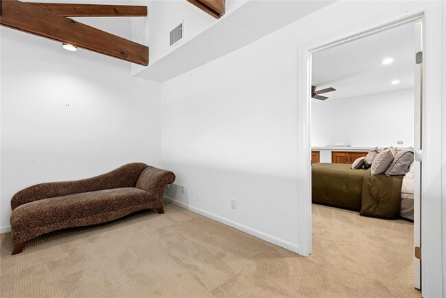 Building Photo - 103 Birdie Dr