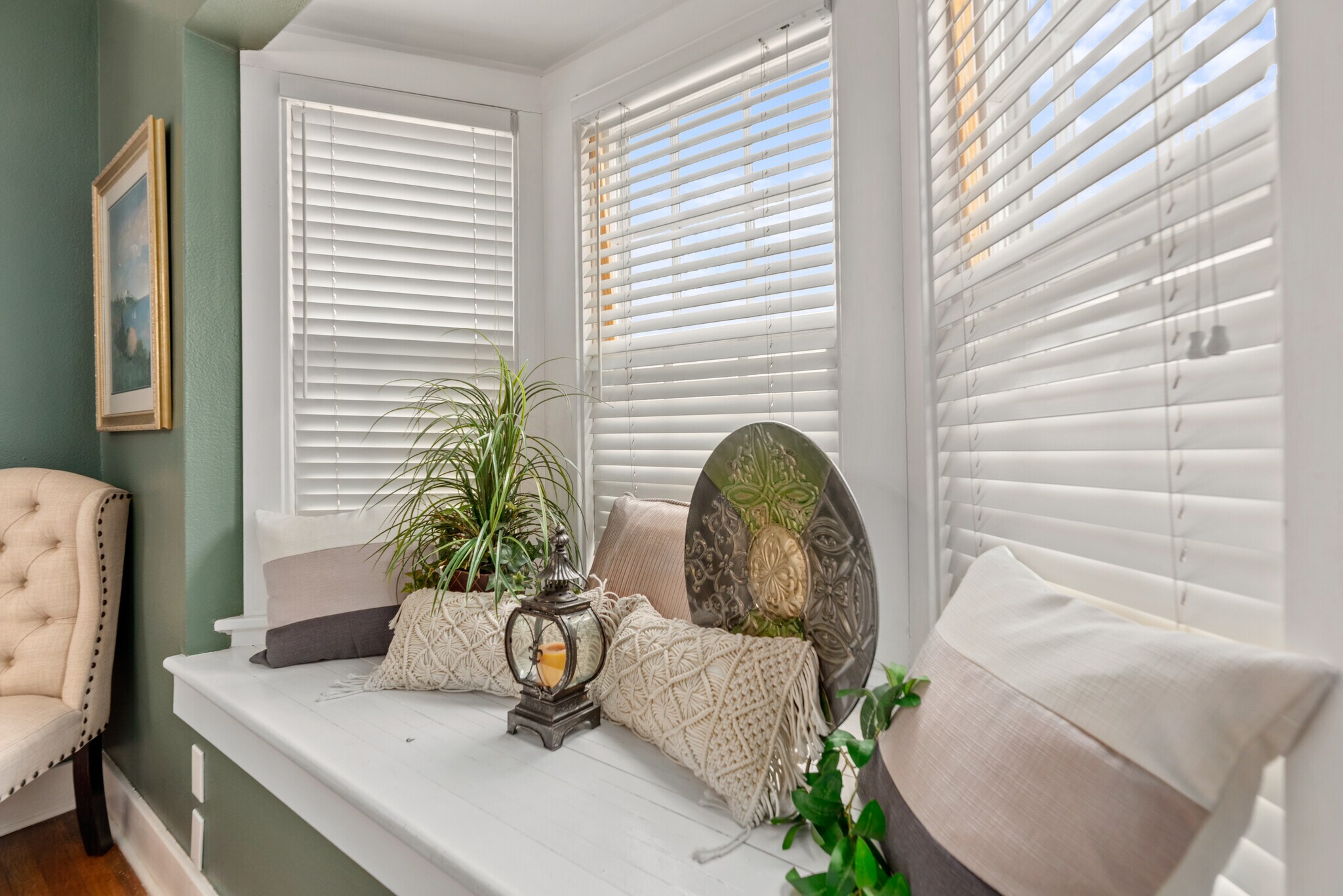 Building Photo - 425 N Bluff Ave