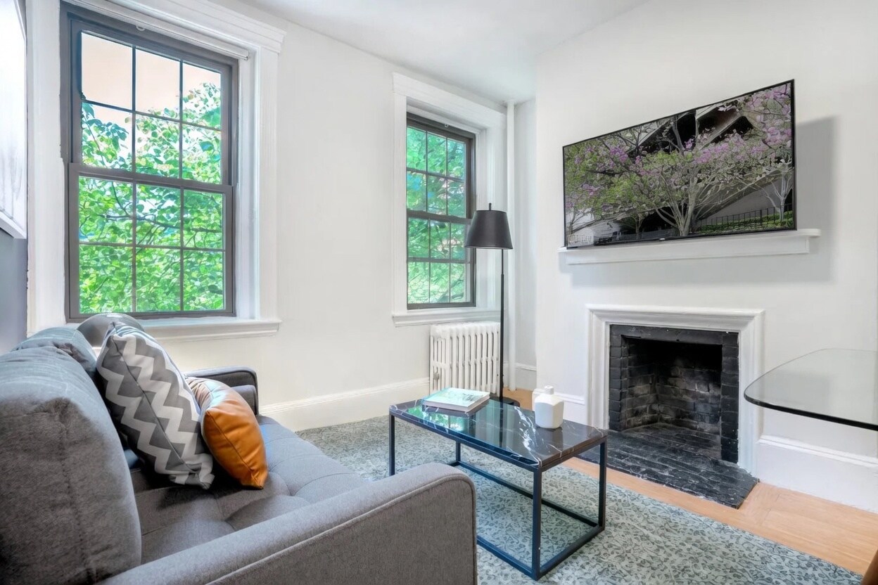 Building Photo - 30 Revere St