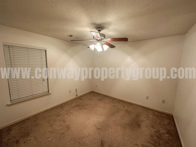 Building Photo - 2470 Landover Trail