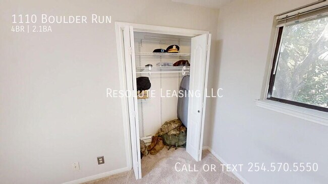 Building Photo - 1110 Boulder Run