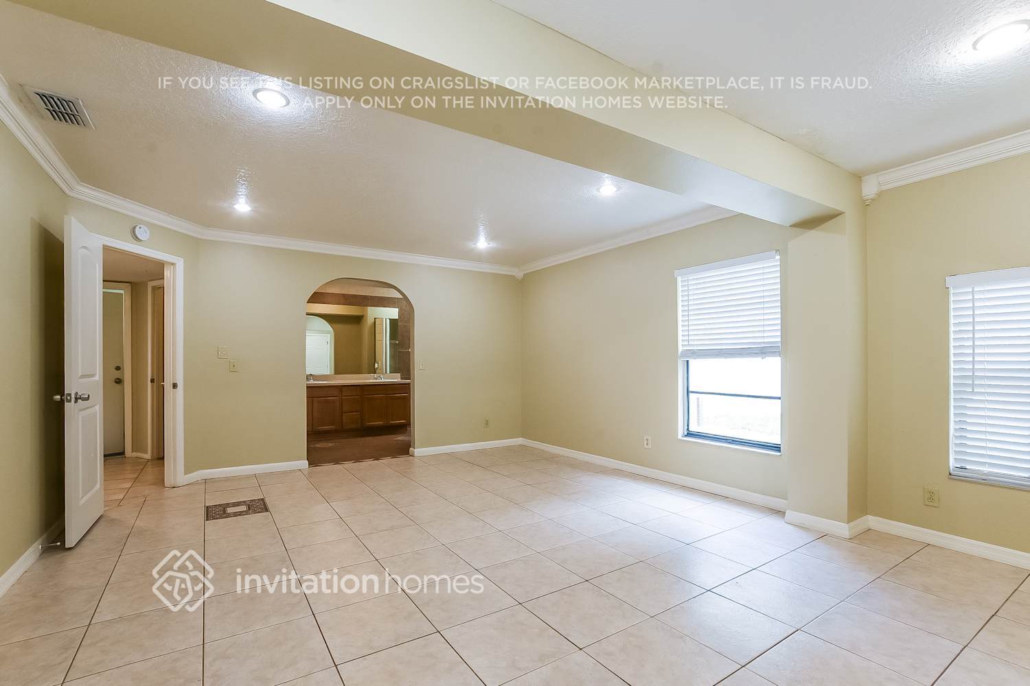 Building Photo - 2373 Oxer Ct