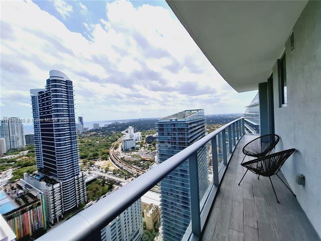 Building Photo - 1100 S Miami Ave
