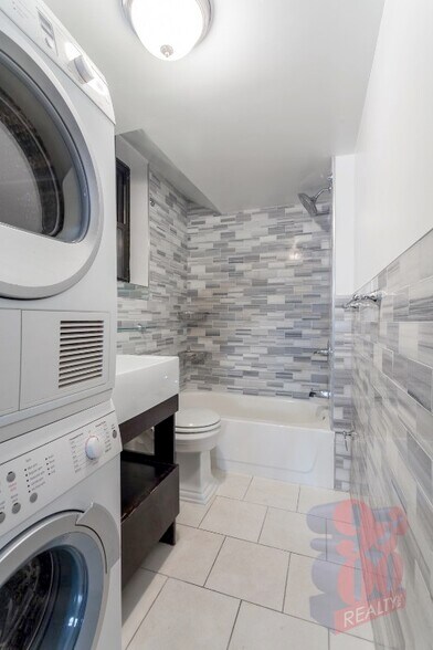 Building Photo - 230 E 32nd St