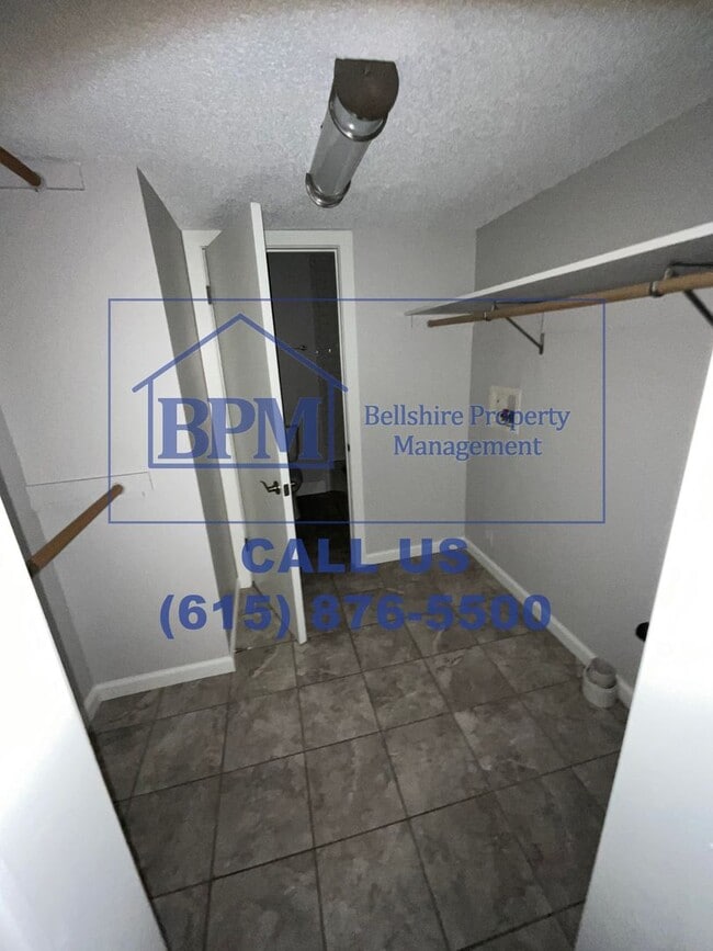 Building Photo - NEW PRICE DROP!!!