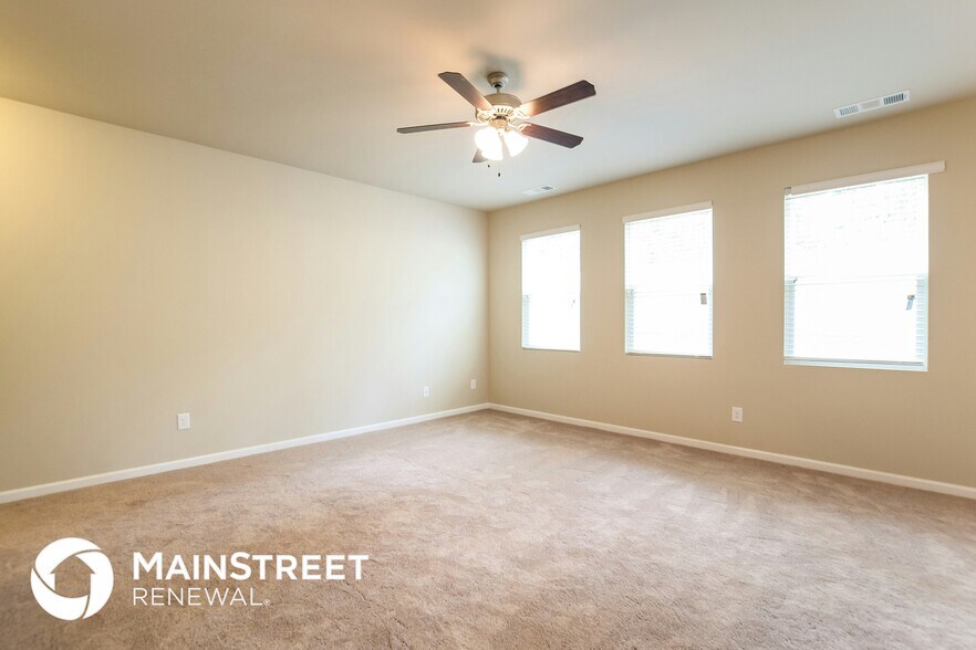 Building Photo - 209 Comet Ct