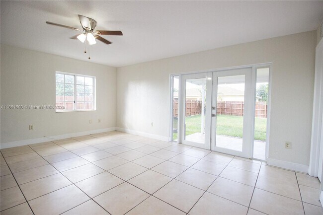 Building Photo - 15650 NW 39th Ct