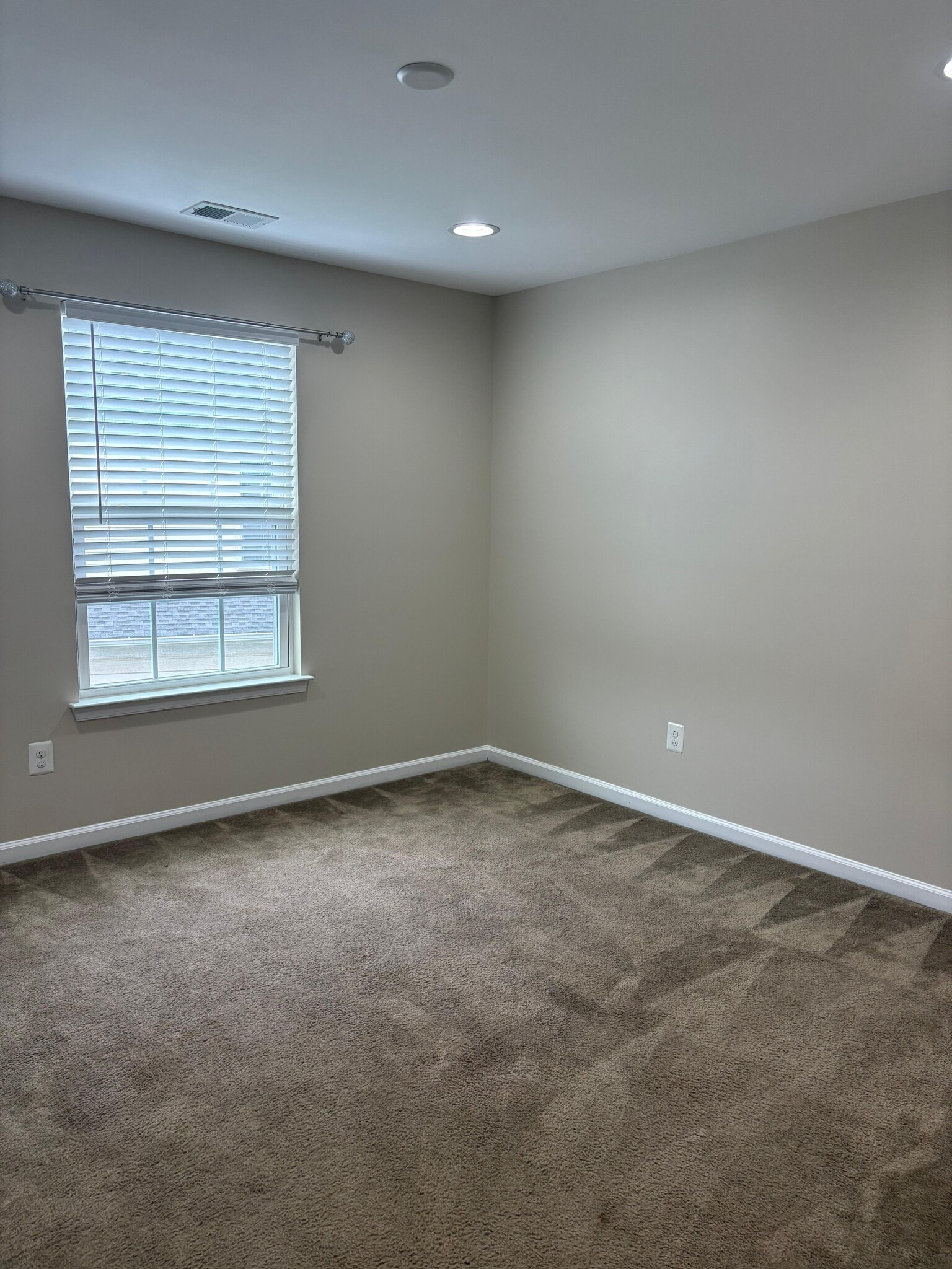 Building Photo - 1023 Anderson Pl SE