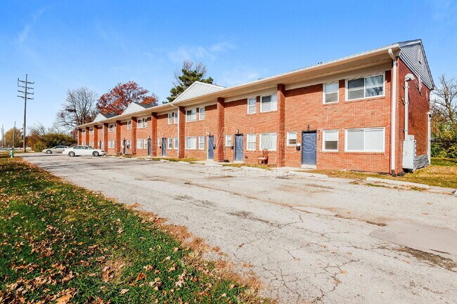 Building Photo - 6062 E 16th St