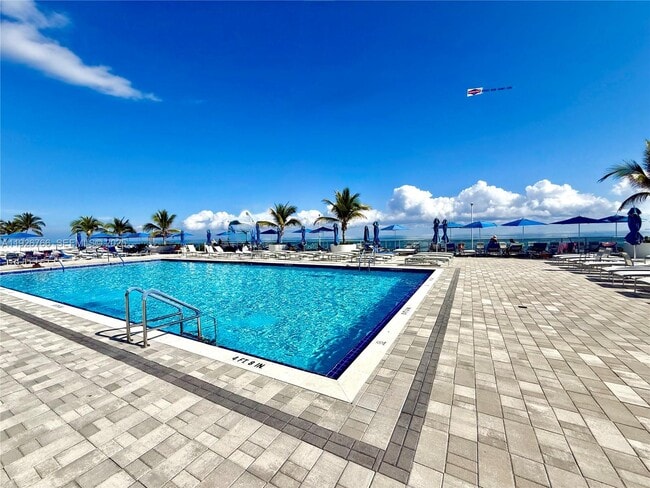 Building Photo - 1890 S Ocean Dr