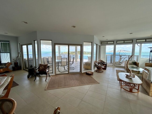 Building Photo - Hawaii living at its best.  Beautiful Kaneohe Bay front.