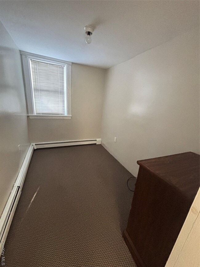 Building Photo - 84 Albany St