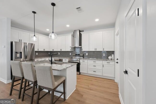 Building Photo - 3189 Jackson St