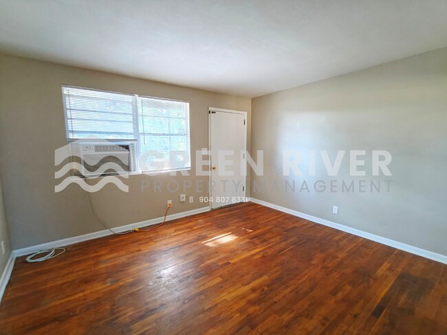 Building Photo - Quiet 2 Bedroom Retreat Available Now – Pets Welcome!