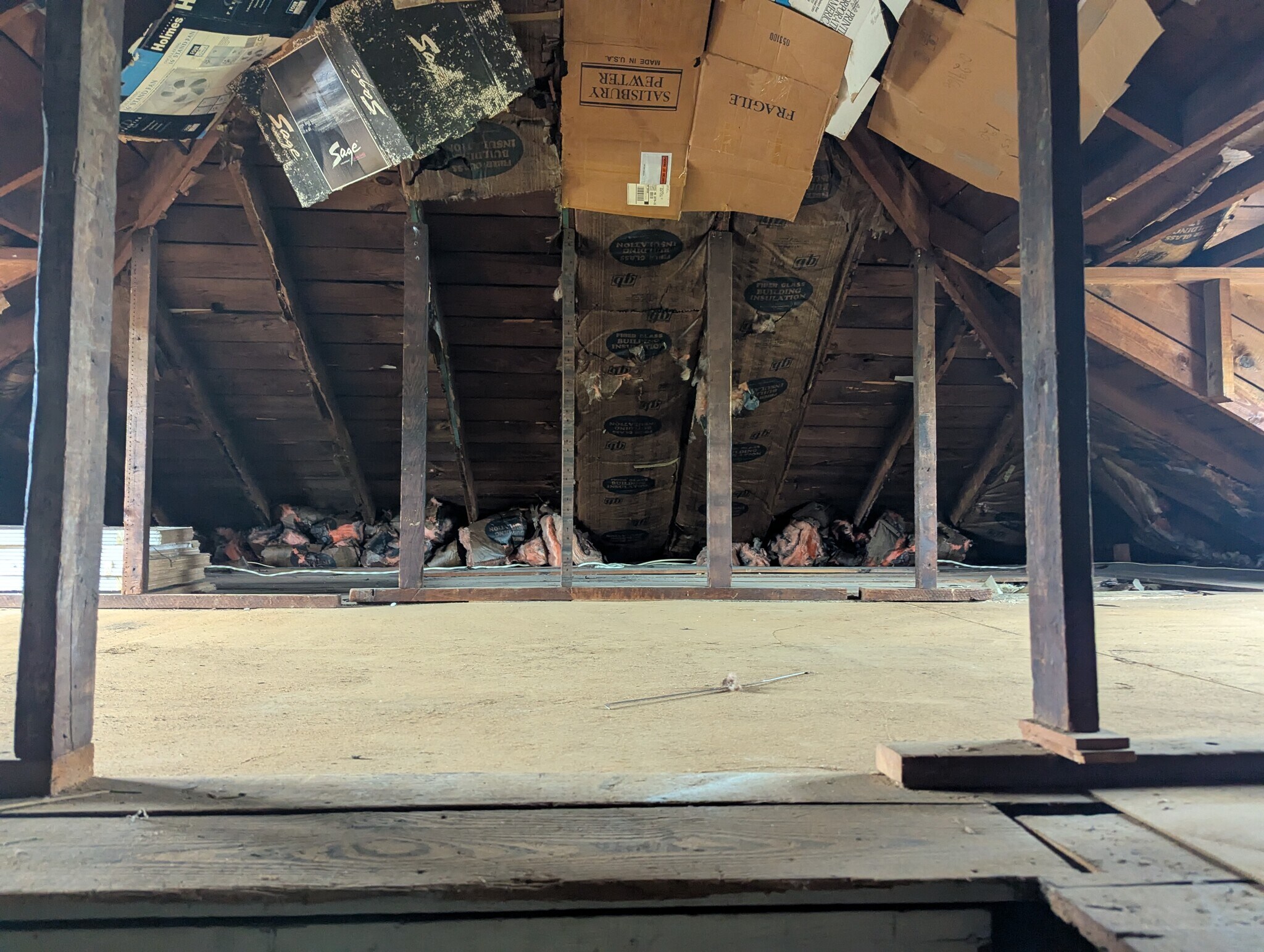 attic storage - 4407 Leeds Ave