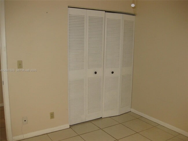 Building Photo - 6314 Chasewood Dr