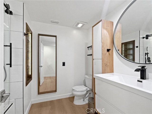 Building Photo - 2815 E Coolidge Ave