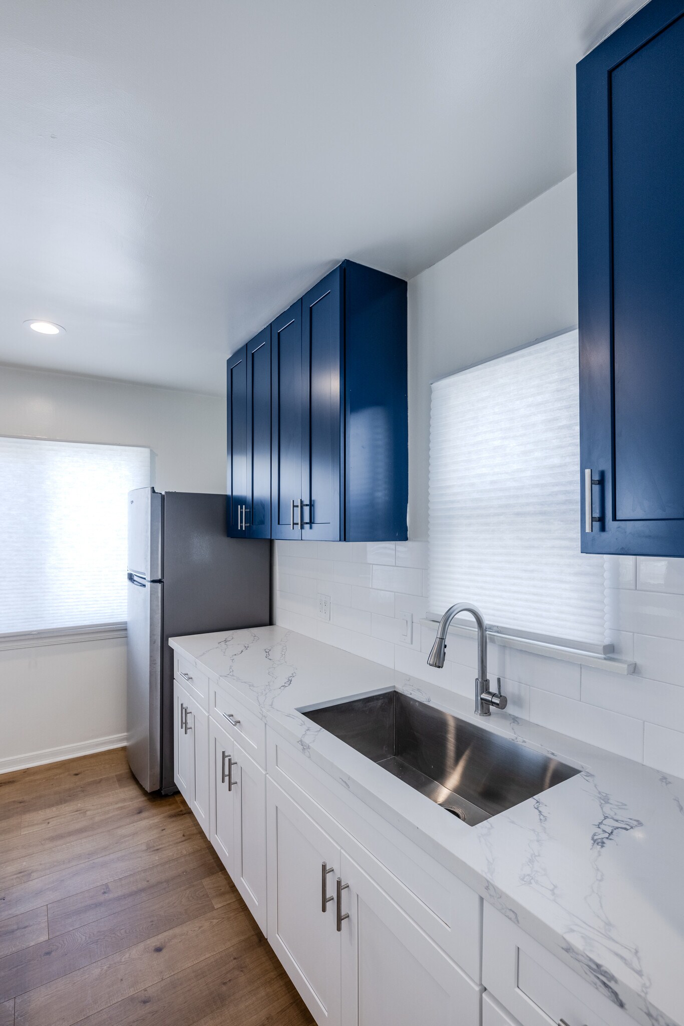 Building Photo - 436 Rosecrans Ave