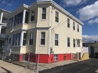 Building Photo - 19 Brockton St