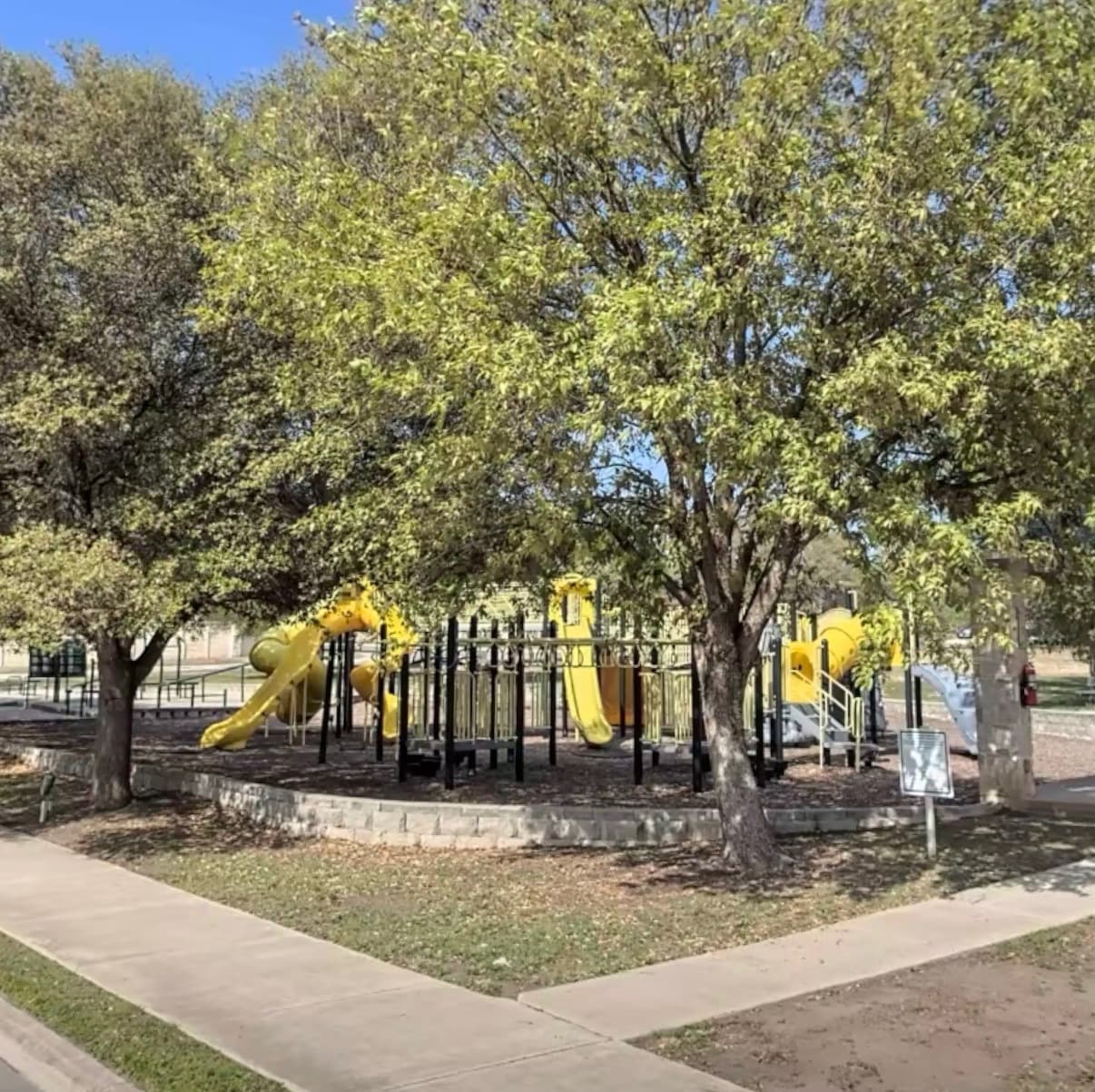 Building Photo - 1118 Sundance Fort