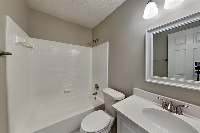 Building Photo - 252 Creel Chase NW