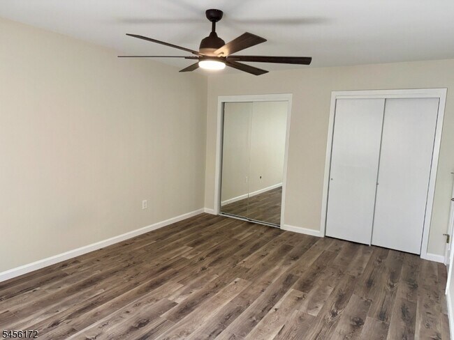 Building Photo - 3102 Cromwell Ct