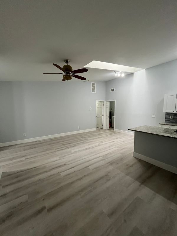 Building Photo - 5111 SW Courtyards Ct