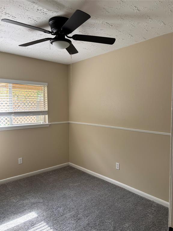 Building Photo - 1726 Oakwell Ln