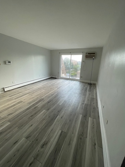 Building Photo - 267 Shorewood Dr