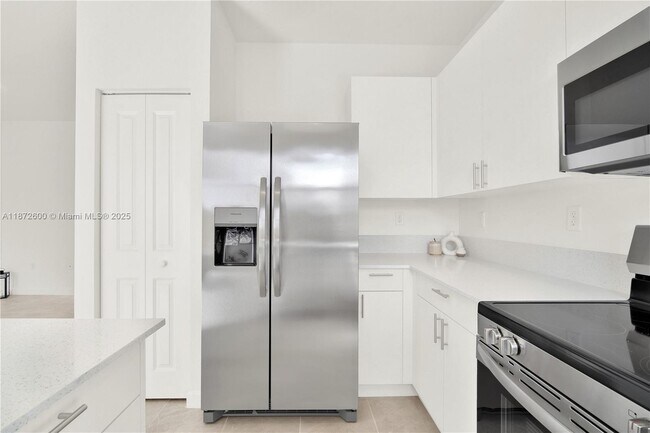Building Photo - 16274 SW 292nd St