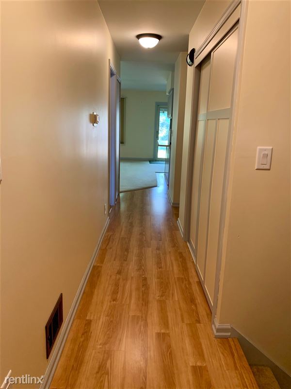 Building Photo - 511 Park Pl