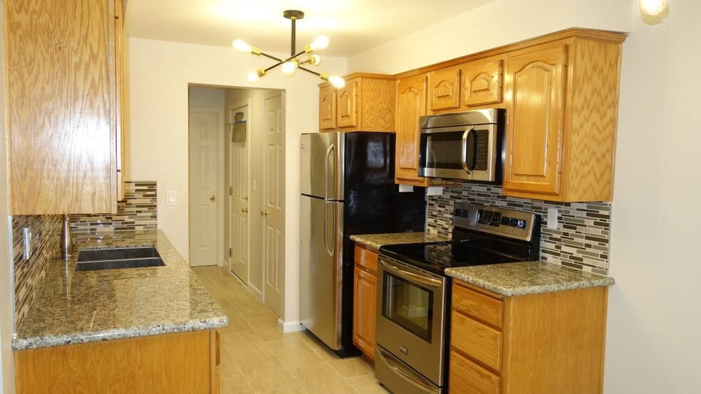 Nice Applicances - 17305 NE 45th St