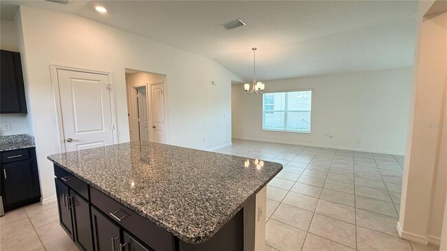Building Photo - 539 Preserve Pointe Blvd