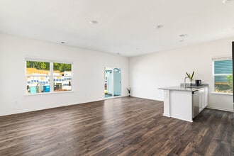 Building Photo - 3473 Tyee Xing Wy
