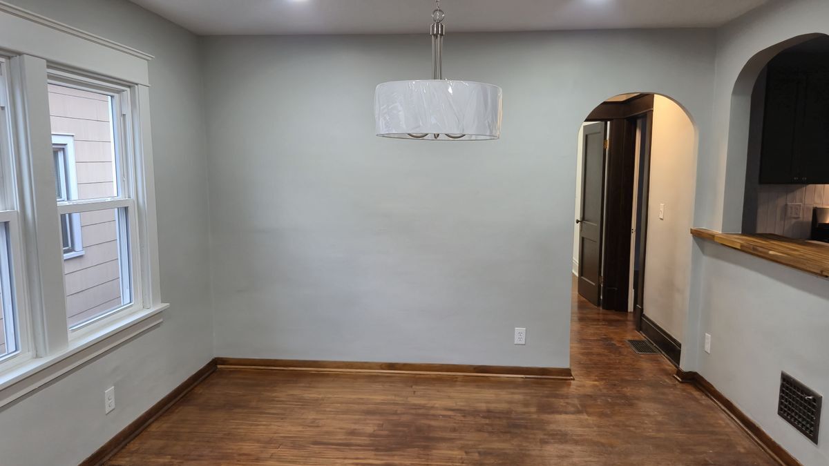 Building Photo - 68 Berwyn Ave