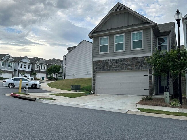 Building Photo - 239 Turner Ln