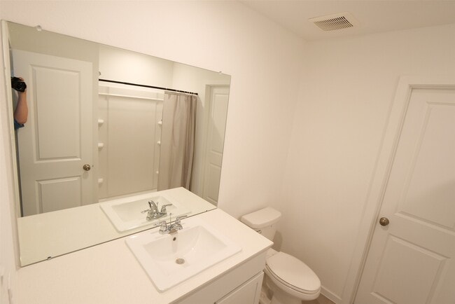 Building Photo - 26727 Feather Reed Dr