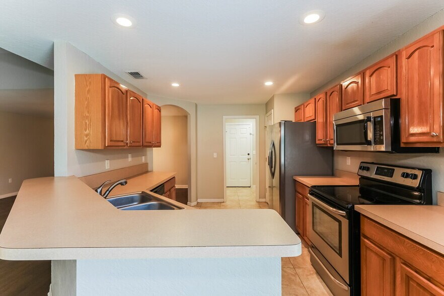 Building Photo - 3051 Sire Trail