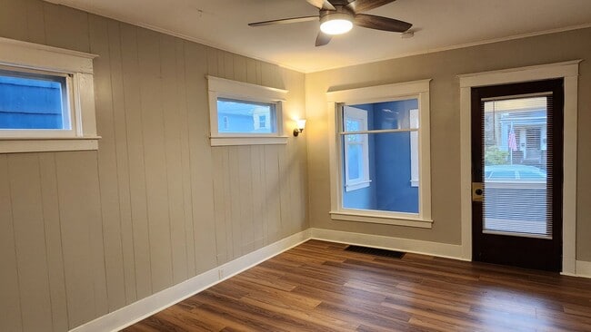 Building Photo - Three Bedroom Single Family Home in Olean NY! Remodeled and in Beautiful, Clean, and Move in Read...