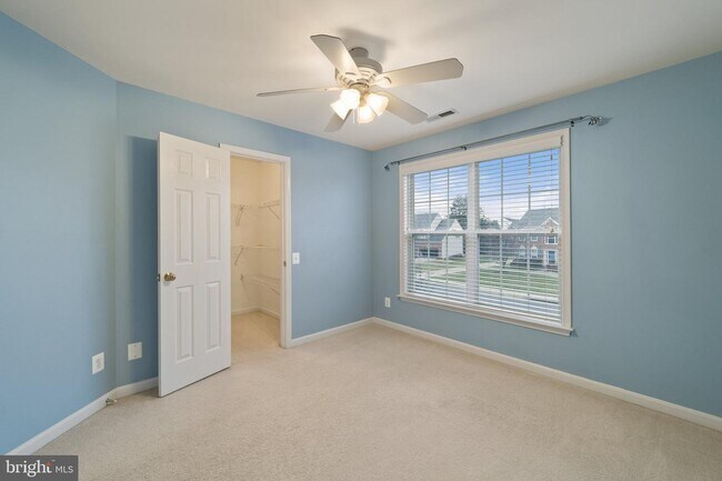 Building Photo - 2487 Sycamore Lakes Cove