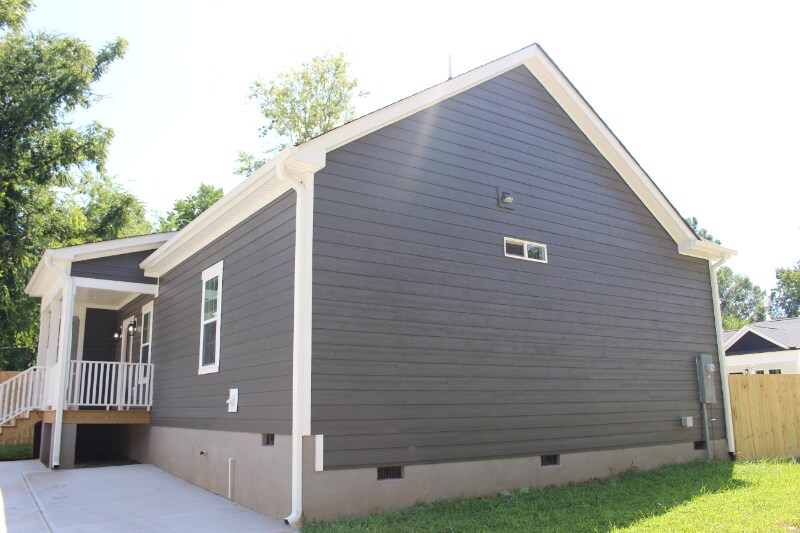 Building Photo - 3635 Guess Rd