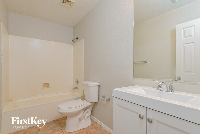 Building Photo - 4158 E Boulder Springs Way