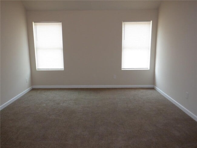 Building Photo - 1522 Iris Walk