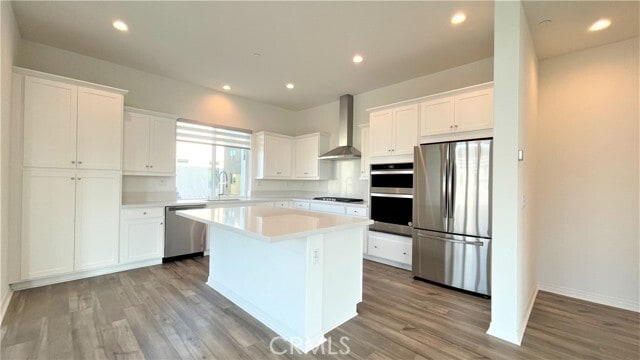 Building Photo - 152 Sawbuck