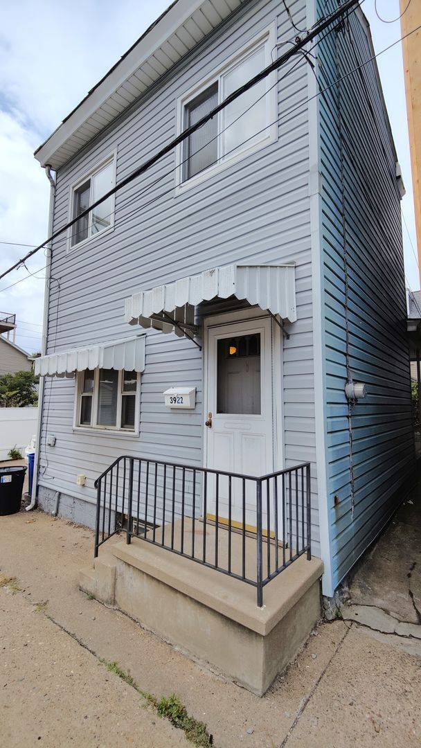 Primary Photo - *Newly Updated 2BD/1BA Single-Family Home ...