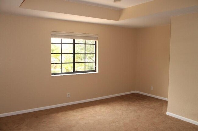 Building Photo - 4136 Forest Dr