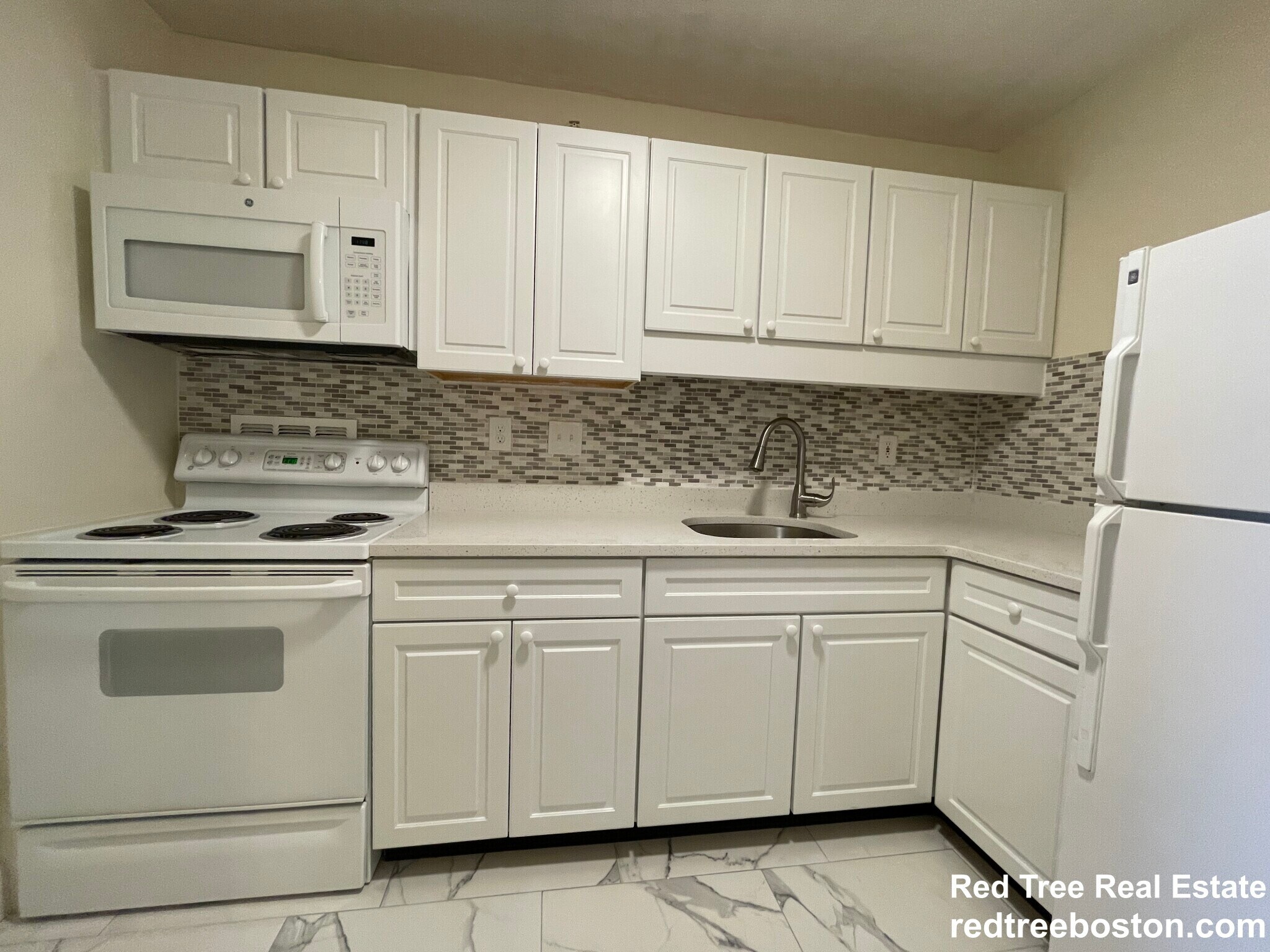 Building Photo - 101 Monmouth St