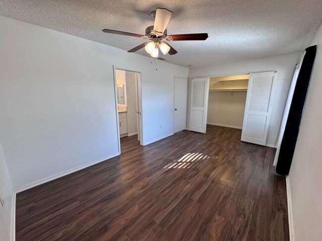 Building Photo - COMING SOON 55+ Community 2 bedroom 2 bathroom Home for Lease in Sun City