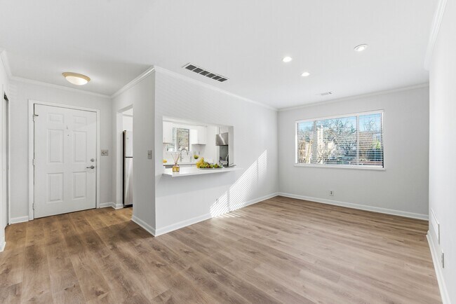 Building Photo - 56 Finch Trail NE