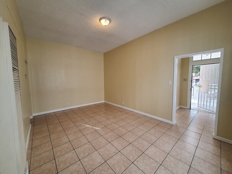 Living Room - 4226 Wall St